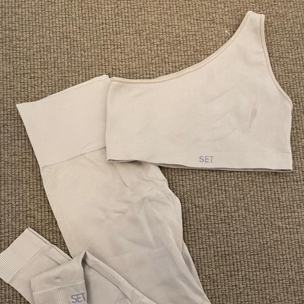 SET ACTIVE SCULPTFLEX ONE SHOULDER SET